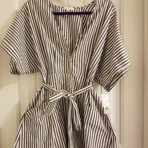 Reduced! BP BUTTON FRONT DRESS JUNIORS LARGE BELT